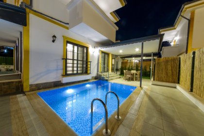 Turkuaz Villa Çetibeli