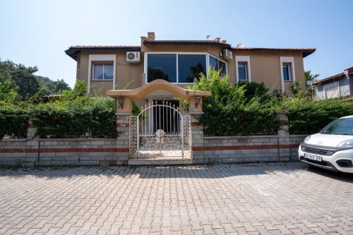 Villa Arzu Armutalan